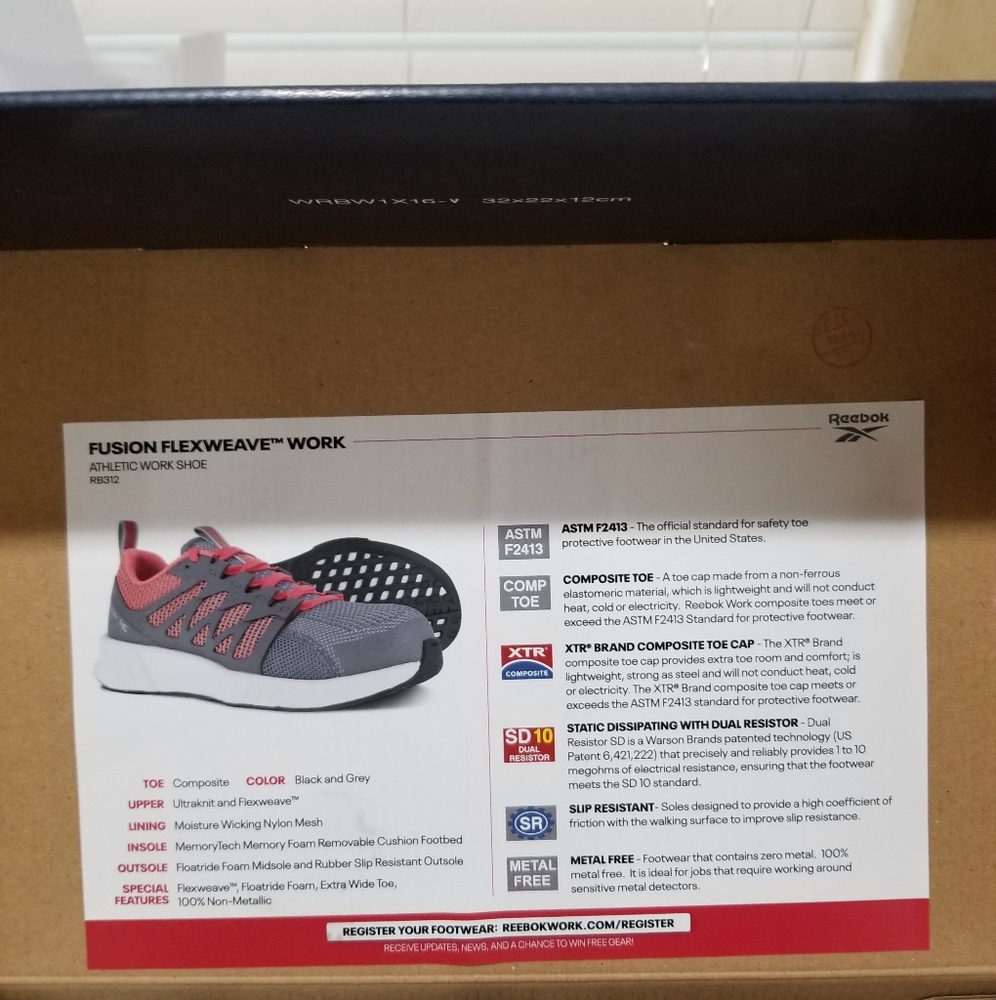 New Reebok Athletic Work Shoe! - Picture 10 of 12